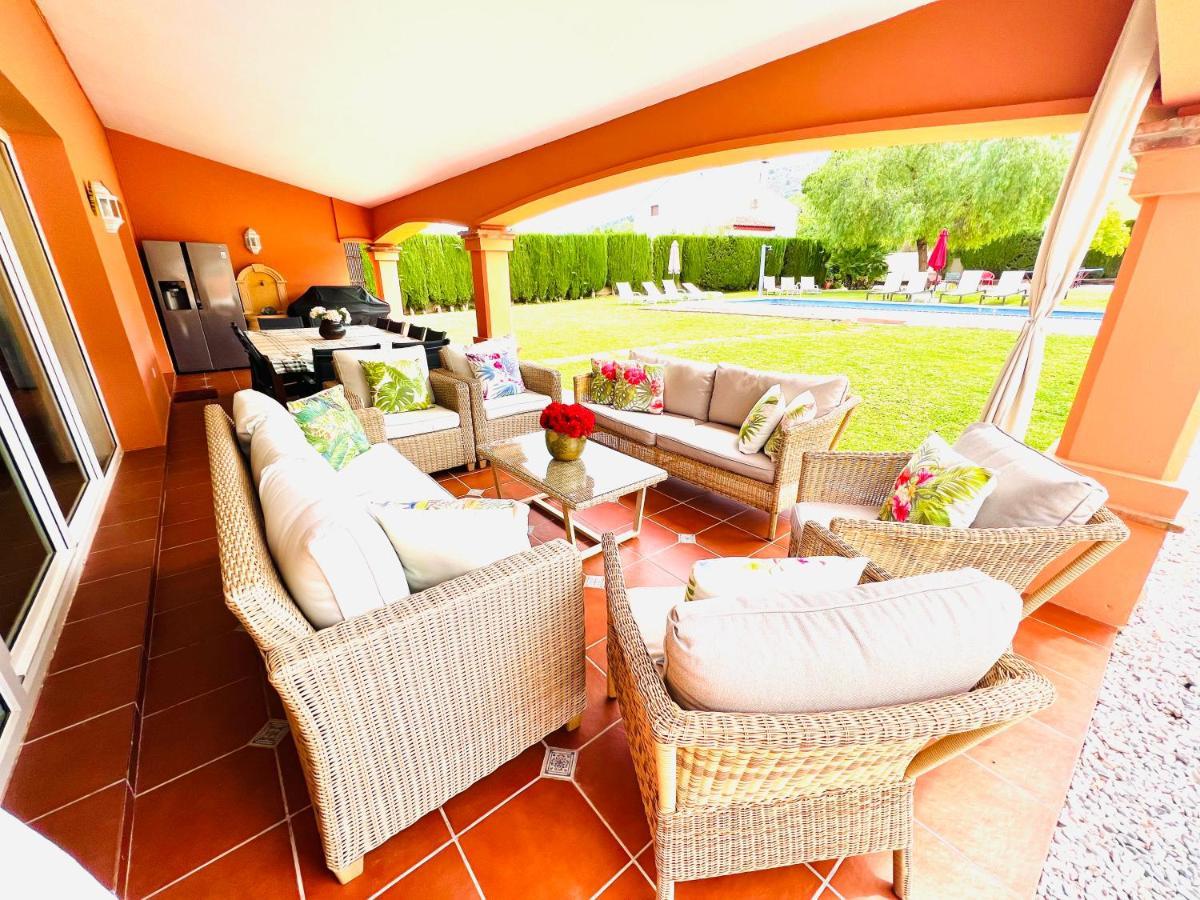 Villa Summer Sol Mediterranea Alhaurín de la Torre Extérieur photo